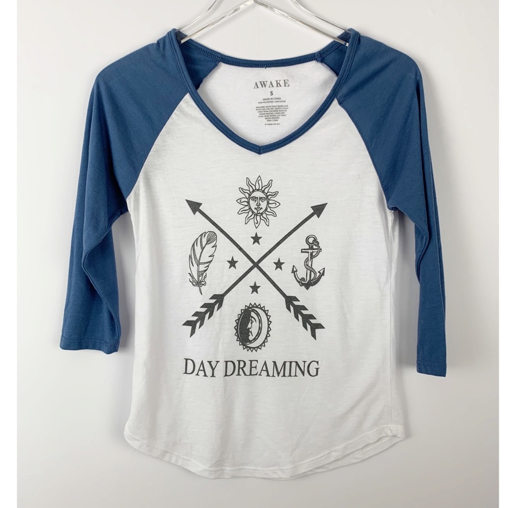 AWAKE Day Dreaming Raglan Tee Shirt Small✨